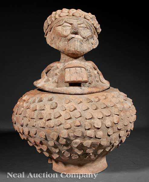 Appraisal: A Pre-Columbian Pottery Vessel with Figural Cover Veracruz globular body