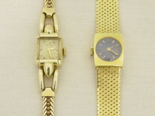 Appraisal: gold lady s K Hamilton with gold band in the