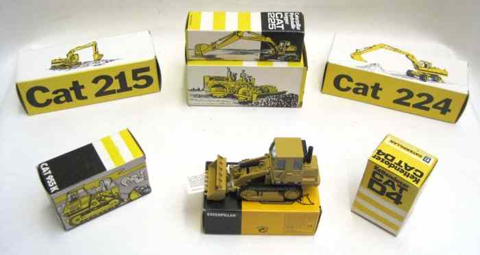 Appraisal: SEVENTEEN NZG DIECAST SCALE MODEL ''CATERPILLAR'' PRODUCTS including Art 's