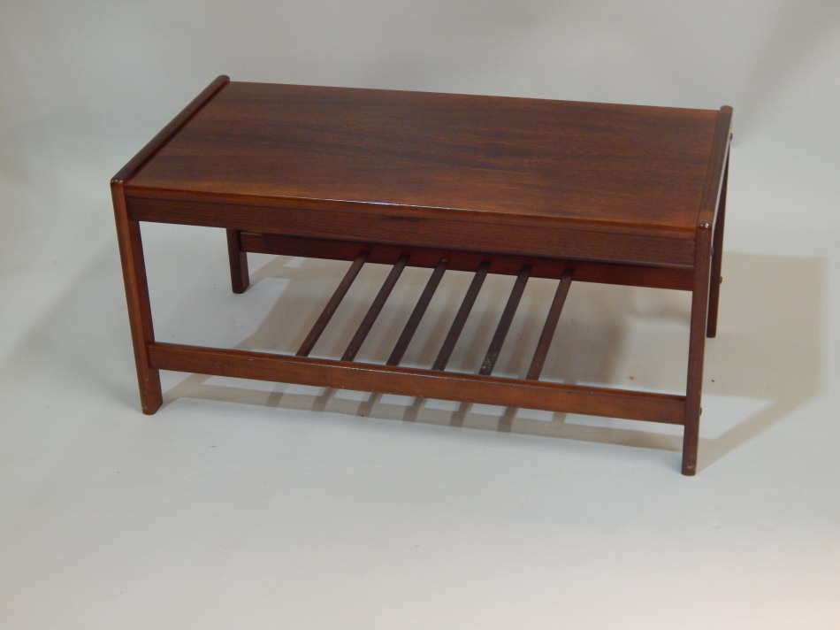 Appraisal: A Danish teak Retro style coffee table with a slatted