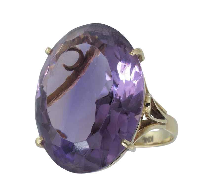 Appraisal: CT AMETHYST RING K yellow gold ring contains one oval