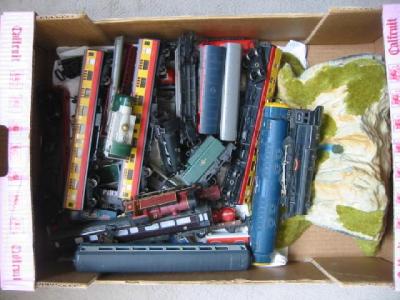 Appraisal: Various playworn OO trains by Hornby including a B R