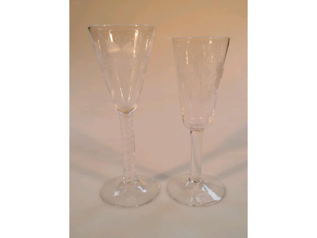 Appraisal: A wine glass with conical bowl etched with trailing vine