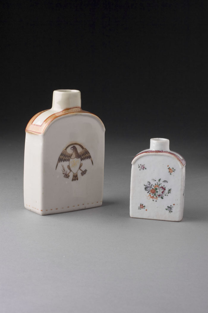 Appraisal: FIVE CHINESE EXPORT PORCELAIN RECTANGULAR TEA CADDIES Including an example