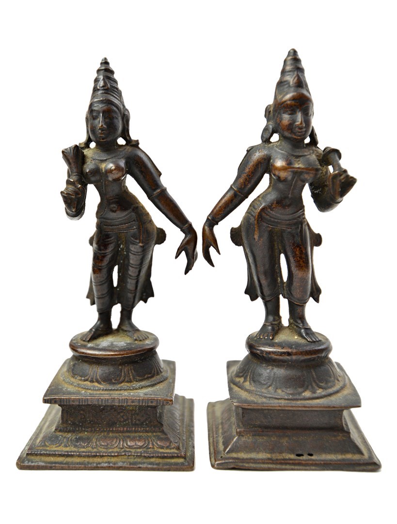 Appraisal: A pair of bronze figures of Sri Devi and Bhu-Devi