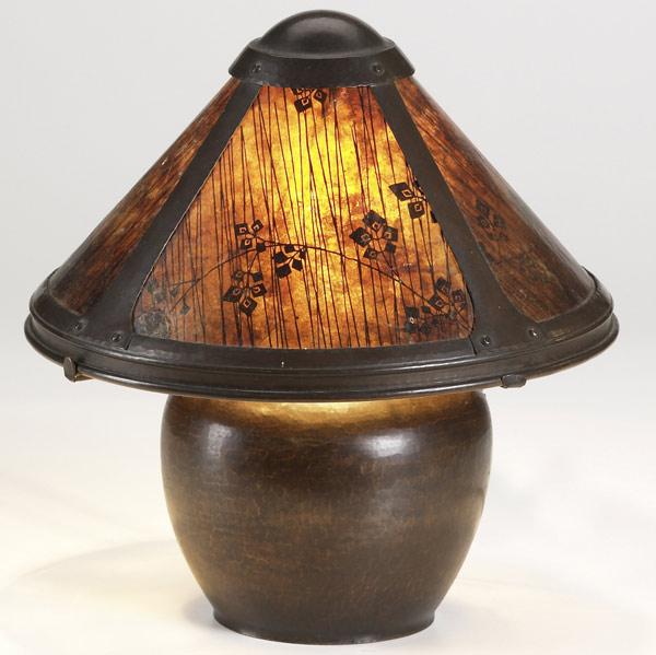 Appraisal: DIRK VAN ERPHammered copper and mica beanpot four-panel boudoir lampWindmill