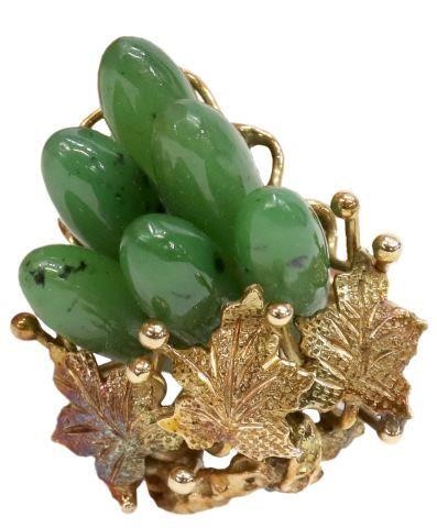 Appraisal: Estate kt yellow gold ring cluster of grapes with six