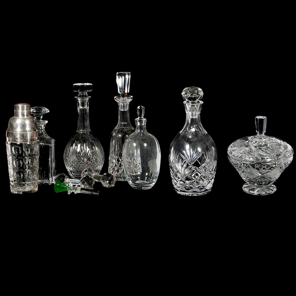 Appraisal: Ten crystal serving pieces A collection of ten pieces of