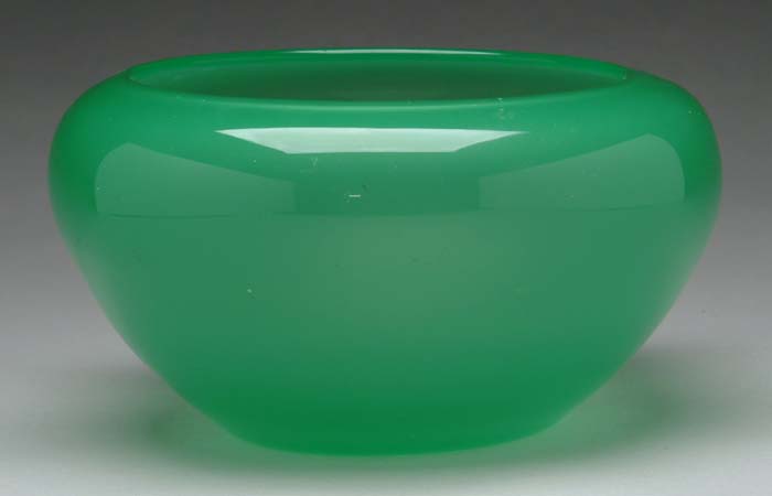 Appraisal: STEUBEN LARGE GREEN JADE BOWL SIZE - dia x -