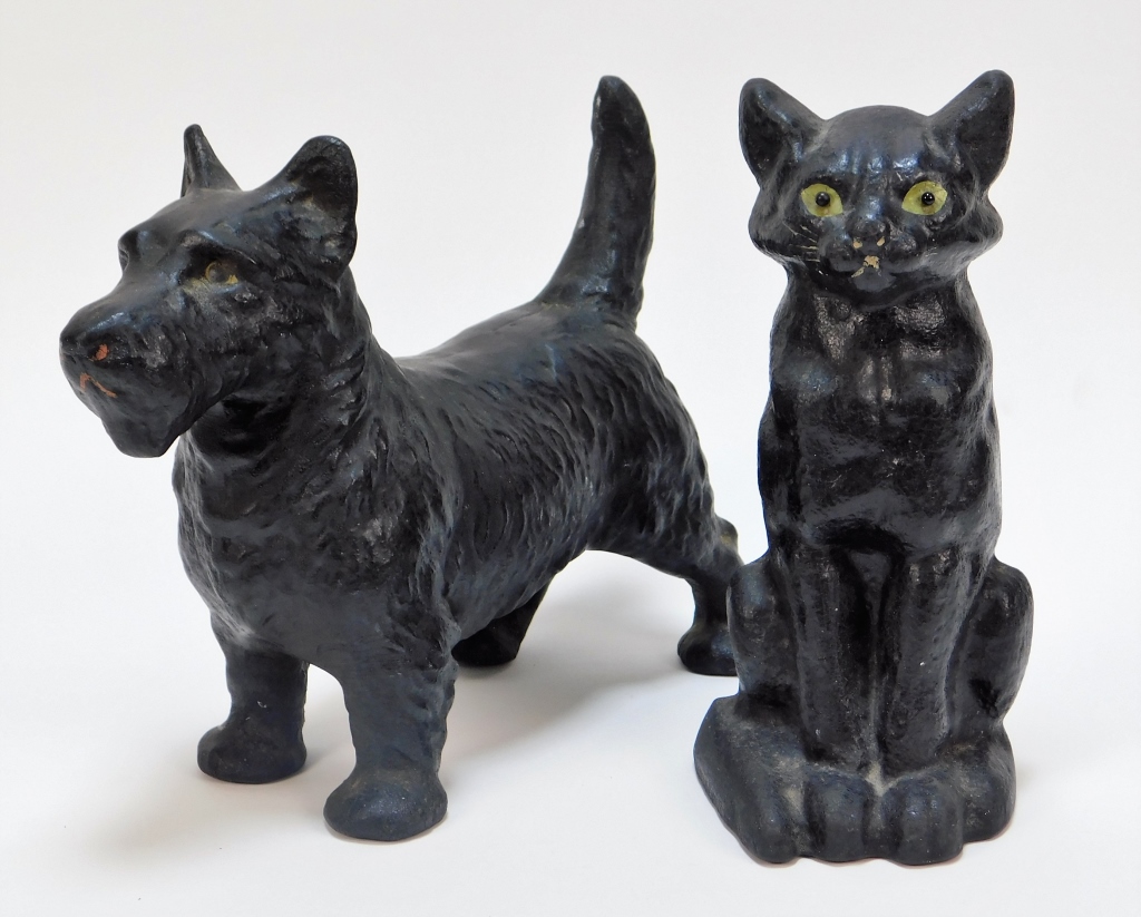 Appraisal: KLEISTONE CAT AND SCOTTIE DOG RUBBER DOOR STOPS Rhode Island