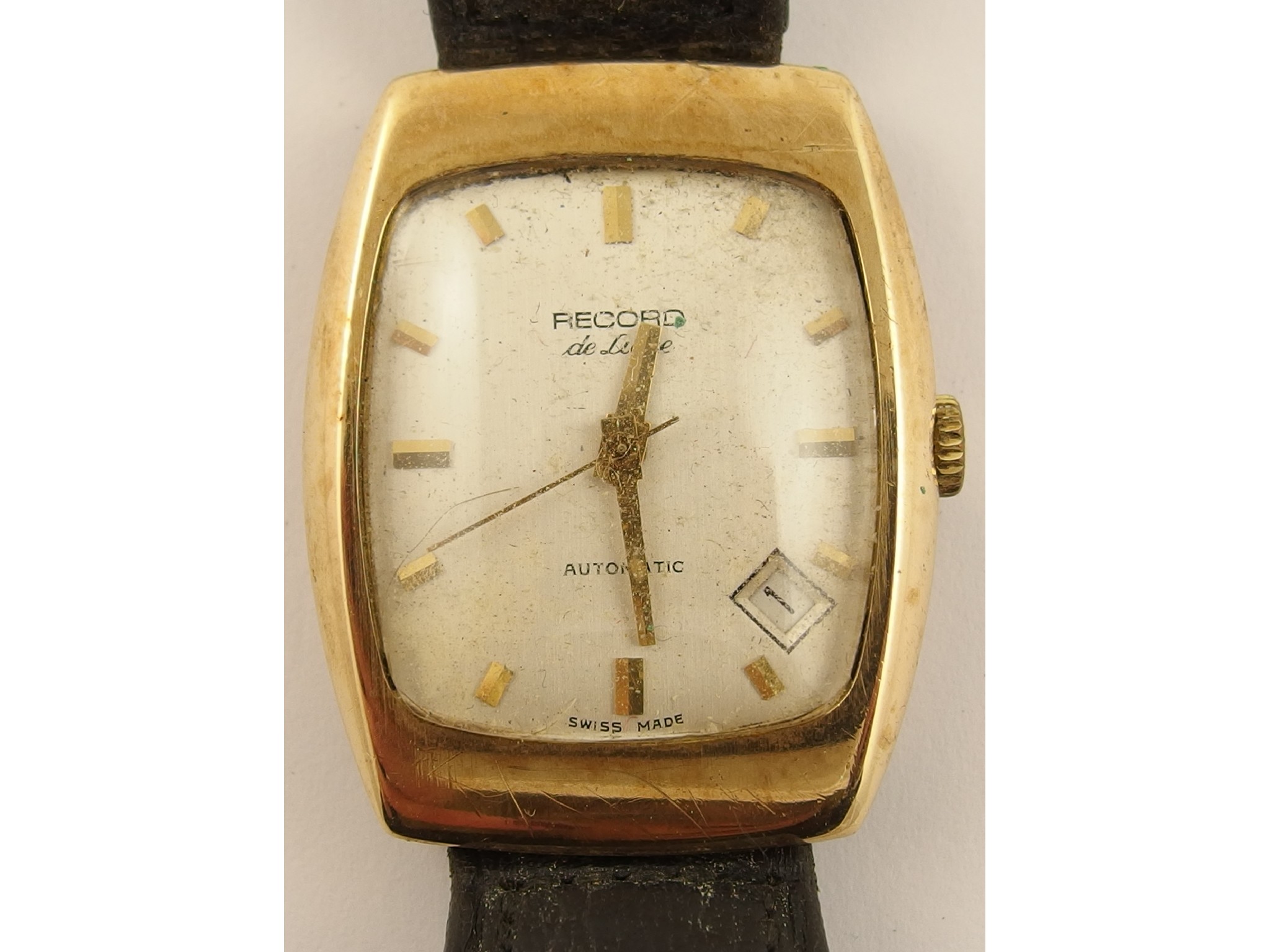 Appraisal: A gents retro ct gold Record Automatic watch