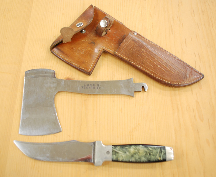 Appraisal: CASE HATCHET KNIFE COMBINATION knife blade x hatchet green and