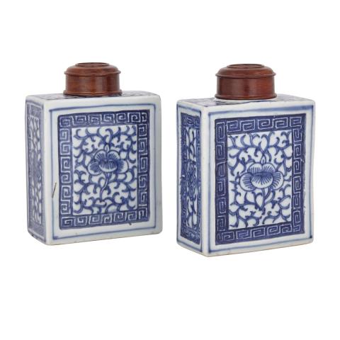 Appraisal: A Pair of Blue and White Tea Caddies with a