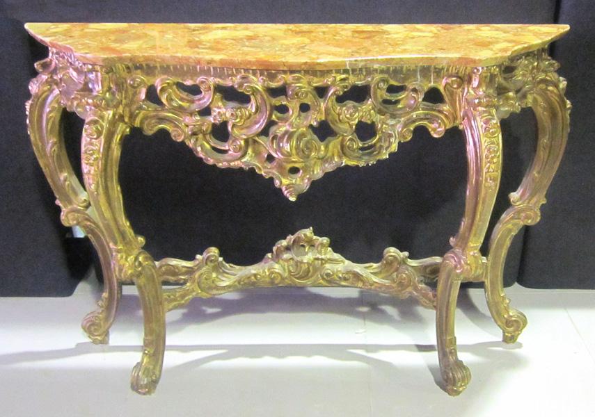 Appraisal: A CONTINENTAL STYLE GILT WOOD CONSOLE TABLE WITH SERPENTINE MARBLE