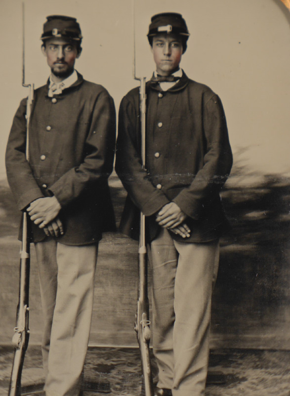 Appraisal: QUARTER PLATE AMBROTYPE OF CIVIL WAR SOLDIERS WITH RIFLES A