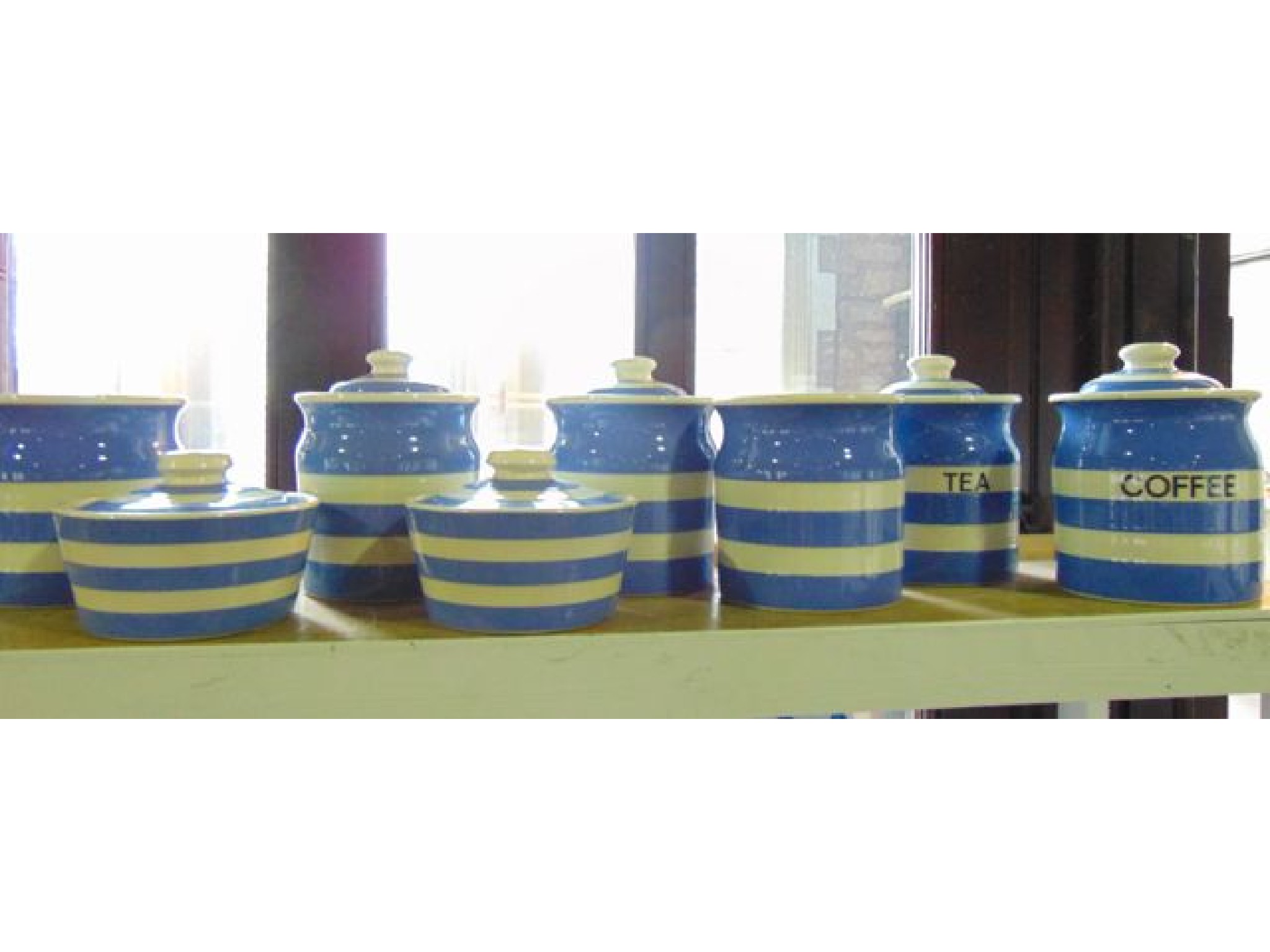 Appraisal: A quantity of T G Green Cornish Ware blue and