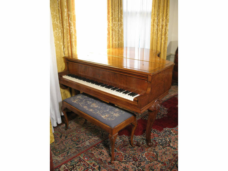 Appraisal: William Knabe Co Baby Grand Piano of Baltimore MD Queen