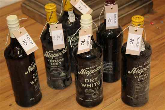 Appraisal: Six bottles including three Niepoort vintage port one Petre's vintage