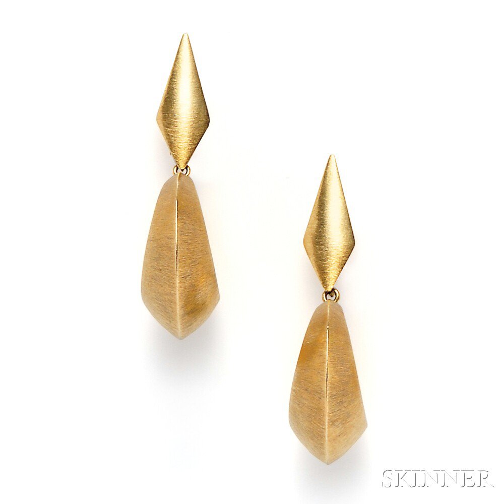 Appraisal: kt Gold Earpendants each designed as a textured hoop suspended