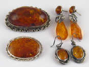 Appraisal: A mixed lot of vintage antique German amber jewellery comprising