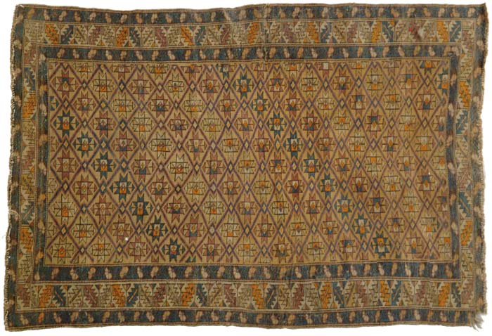 Appraisal: ANTIQUE ORIENTAL RUG Tan and blue rug with diamond and