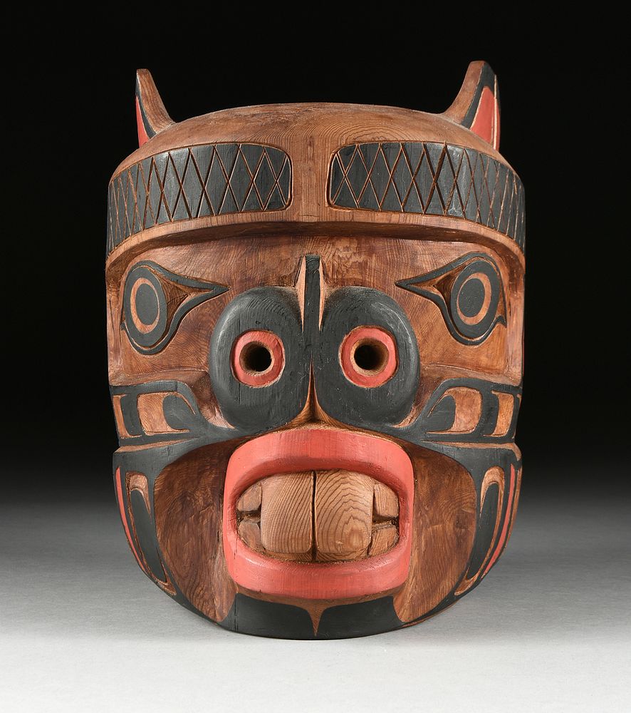 Appraisal: HARRY HUNT Kwakiutl - AN INDIGENOUS MASK CARVING Beaver HARRY