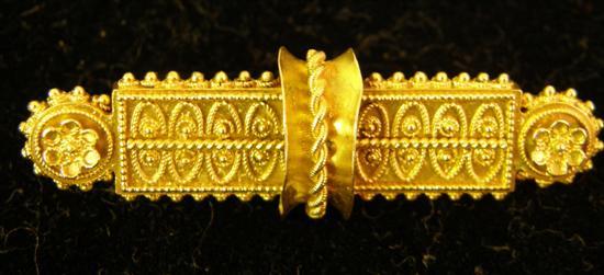 Appraisal: Victorian gold bar brooch