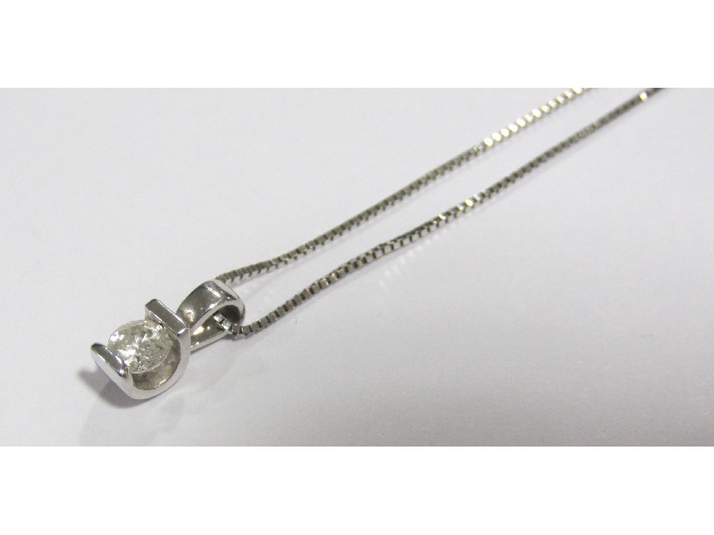 Appraisal: Nine carat white gold mounted point brilliant cut diamond pendant