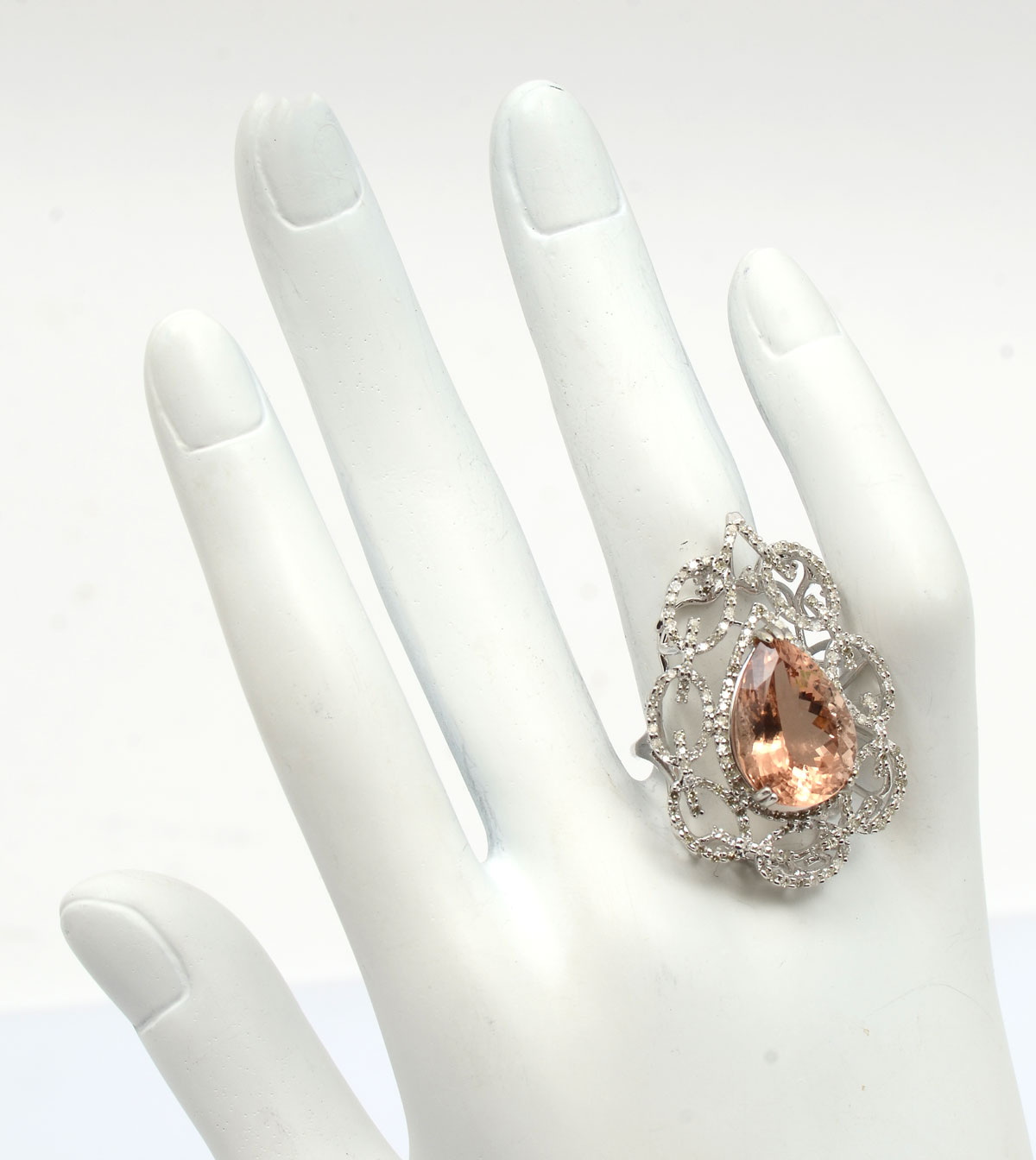 Appraisal: K CT MORGANITE DIAMOND COCKTAIL RING CT modified brilliant cut