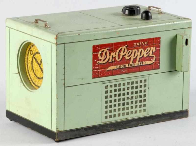 Appraisal: Wooden Dr Pepper Cooler Radio Description Circa s Nice example