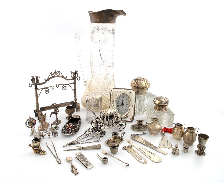 Appraisal: A mixed lot of silver and metal ware items