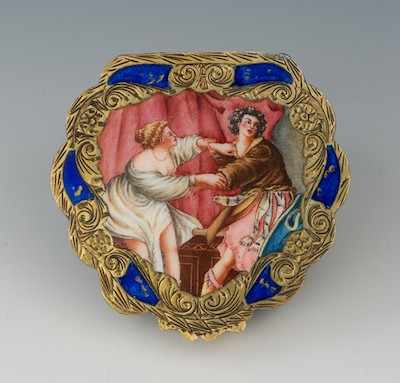 Appraisal: An Italian Enameled and Gilt Compact The shell-shape compact is