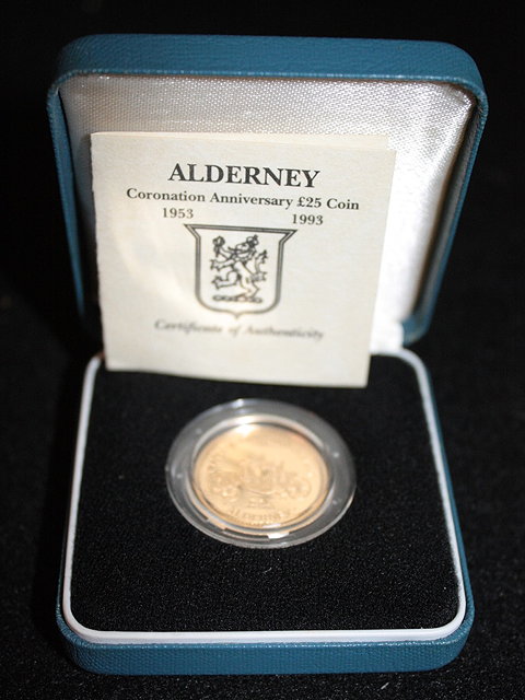 Appraisal: AN ALDERNEY TWENTY FIVE POUND GOLD COIN to commemorate the