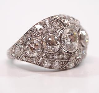 Appraisal: ct Diamond ring A Ladies antique style Diamond ring Features