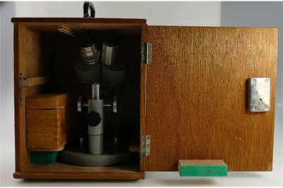 Appraisal: Japanese Opax students microscope complete with eye pieces and objectives