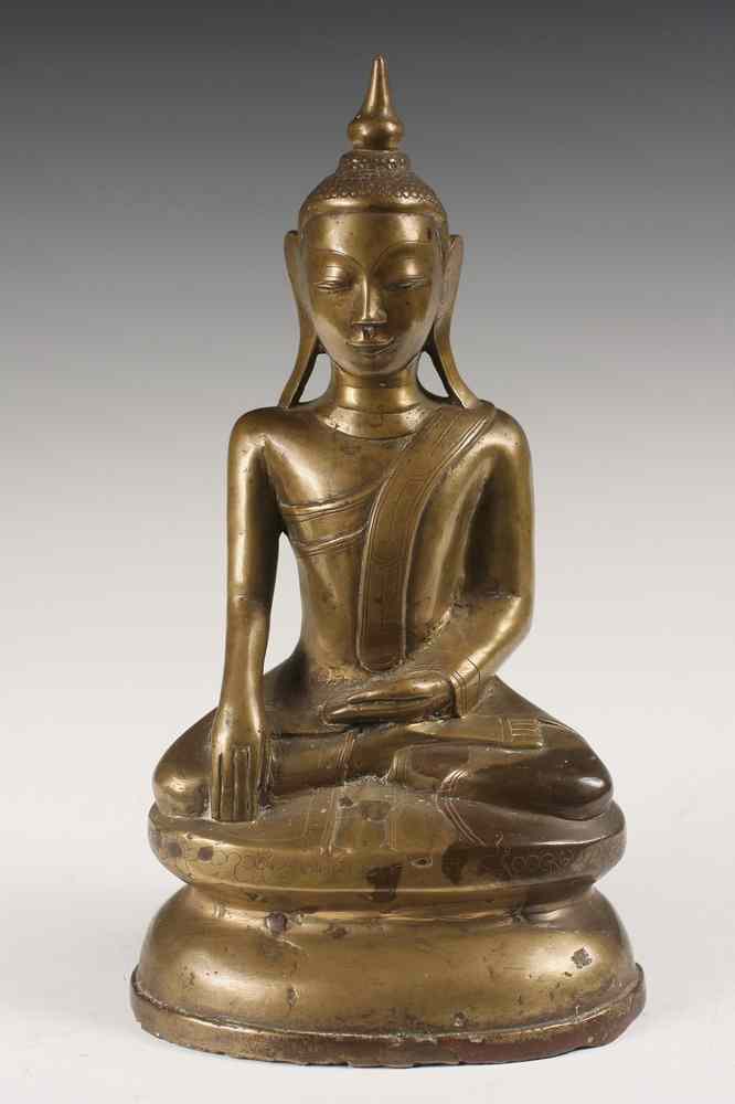 Appraisal: BRONZE BUDDHA - th c or earlier Thai Bronze Buddha