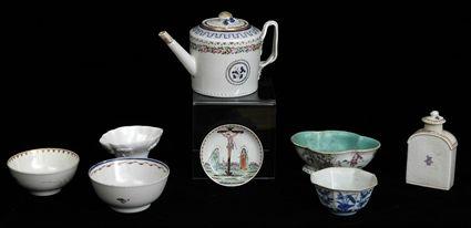 Appraisal: SIX CHINESE EXPORT PORCELAIN ARTICLES A RHINOCEROS HORN-FORM CUP AND