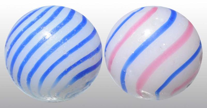 Appraisal: Lot of Clambroth Marbles Description The red and blue band