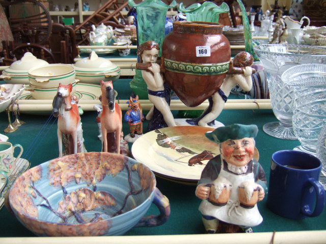 Appraisal: A quantity of ceramics including a pair of Naples cherubic