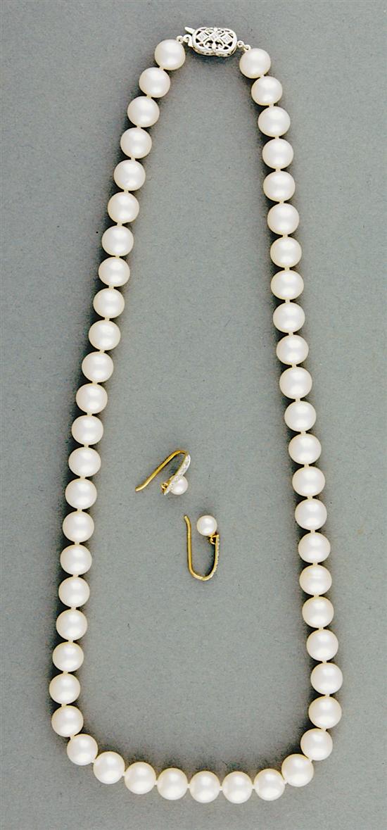 Appraisal: Cultured pearl necklace and earrings fifty-two - mm pearls ending