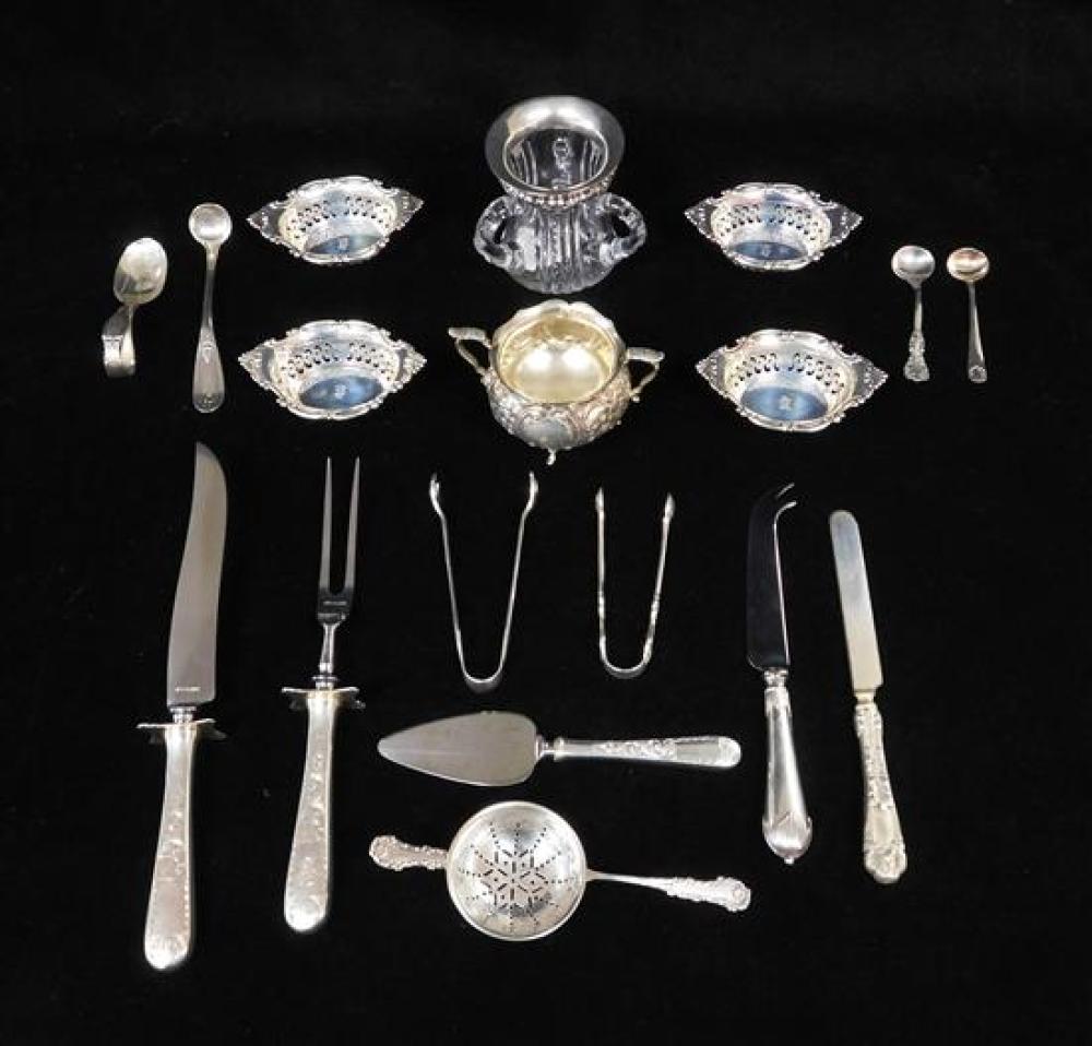 Appraisal: SILVER Sterling accessories and serving pieces eighteen pieces four Gorham