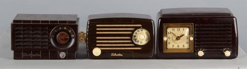 Appraisal: Lot of Bakelite Radios Including - General Electric clock radio