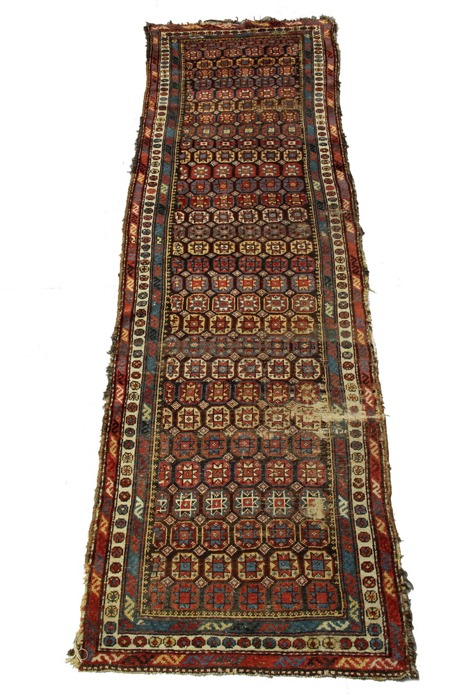 Appraisal: HAMADAN RUNNER - ' x ' Northwest Persia early th