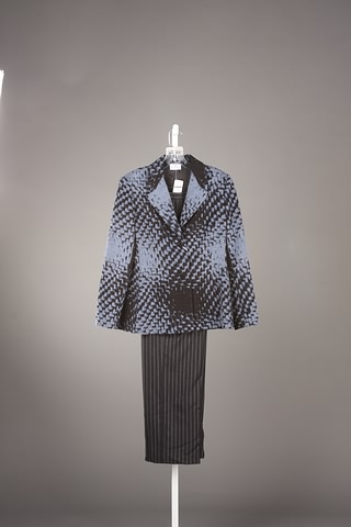 Appraisal: Bill Blass black blue animal print wool cashmere slacks suit