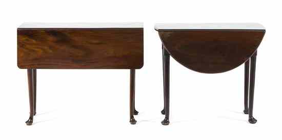 Appraisal: Two American Mahogany Drop-Leaf Tables each having a rectangular top