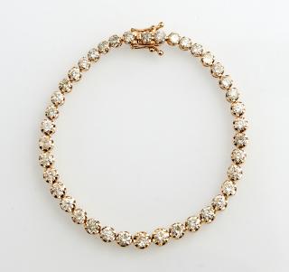 Appraisal: K Yellow Gold Diamond Tennis Bracelet with g K Yellow