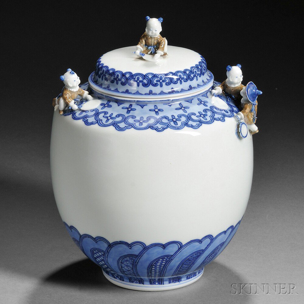 Appraisal: Makuzu Kozan - Porcelain Water Jar Japan th century globular