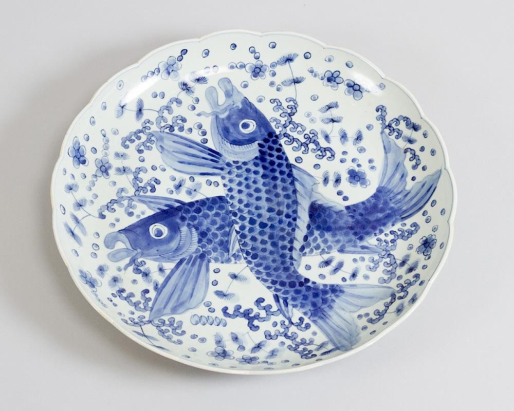 Appraisal: Japanese porcelain dish Japanese porcelain dish with blue painted fishers