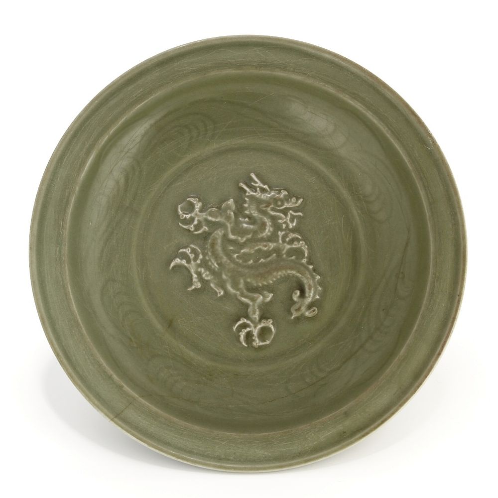 Appraisal: Large Longquan Celadon 'Dragon' Dish With rounded sides rising to