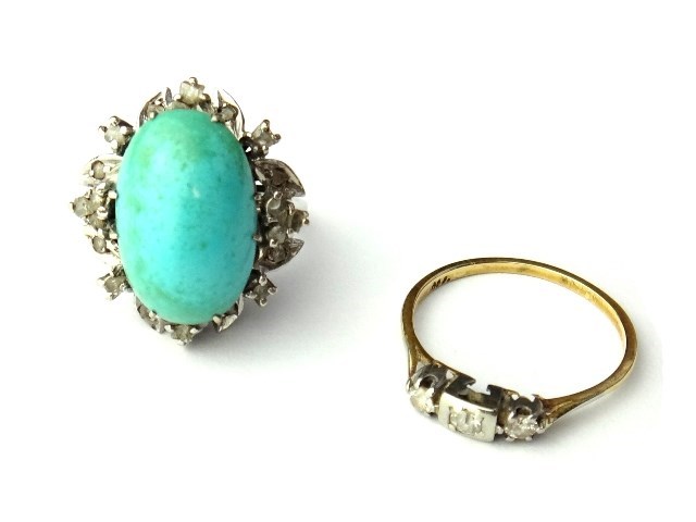 Appraisal: A turquoise and diamond set cluster ring claw set with